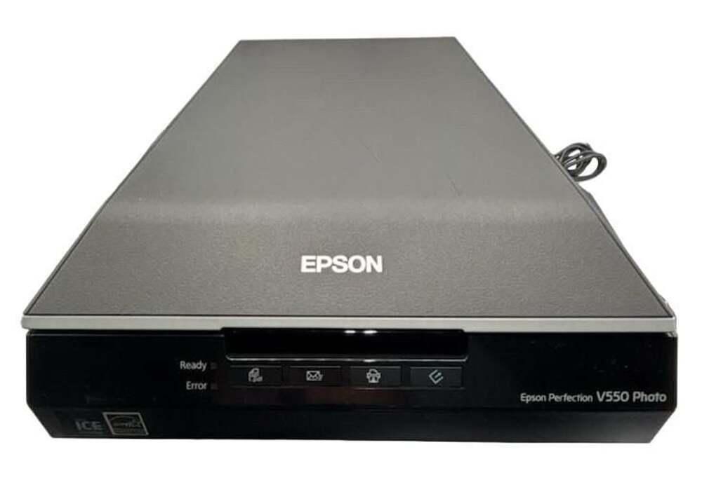 Epson Perfection V550 Photo Scanner